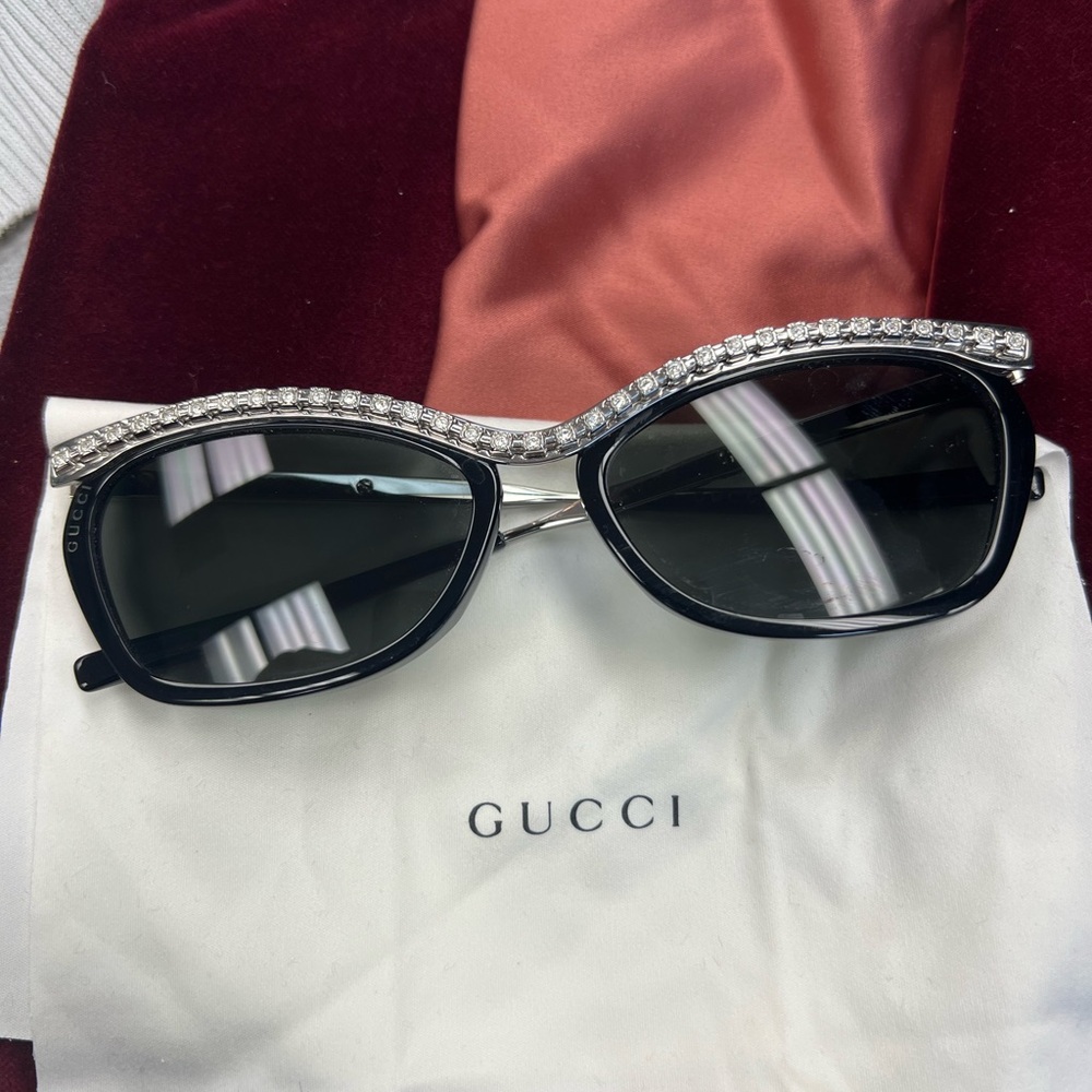 Gucci Black Sunglasses with Sparkling Accents